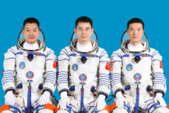 航天员的名字,中国首位女航天员的太空传奇之旅”