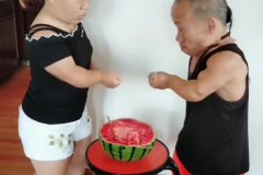 网红夫妻商务吃瓜,一场商务吃瓜大揭秘
